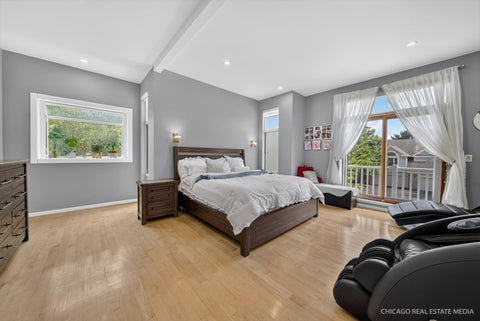 Tiny photo for 8650 W Davis Street, Des Plaines, IL 60016 (MLS # 12776439)