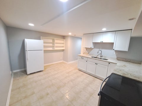 Tiny photo for 8650 W Davis Street, Des Plaines, IL 60016 (MLS # 12776439)