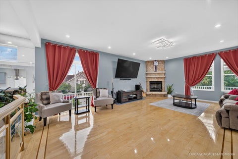 Tiny photo for 8650 W Davis Street, Des Plaines, IL 60016 (MLS # 12776439)