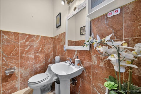 Tiny photo for 8650 W Davis Street, Des Plaines, IL 60016 (MLS # 12776439)