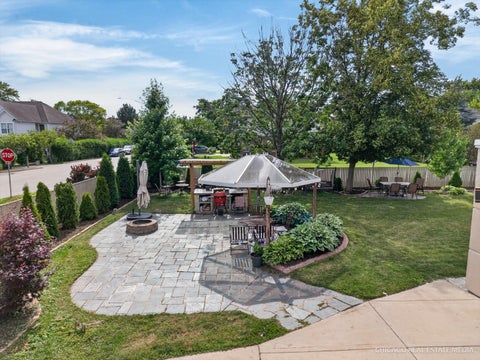Tiny photo for 8650 W Davis Street, Des Plaines, IL 60016 (MLS # 12776439)
