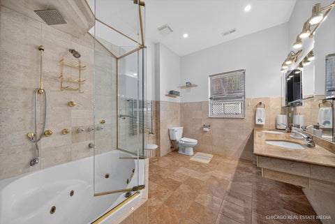 Tiny photo for 8650 W Davis Street, Des Plaines, IL 60016 (MLS # 12776439)