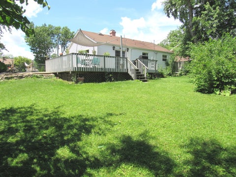 Tiny photo for 421 Hoover Drive, Carpentersville, IL 60110 (MLS # 12689889)