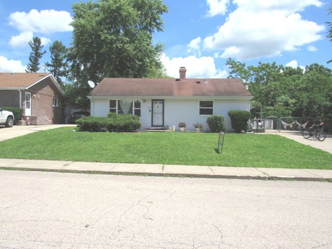 Photo of 421 Hoover Drive, Carpentersville, IL 60110 (MLS # 12689889)