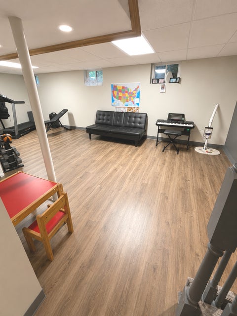 Tiny photo for 421 Hoover Drive, Carpentersville, IL 60110 (MLS # 12689889)
