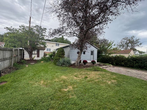 Tiny photo for 2652 Whitewood Avenue, Davenport, IA 52802 (MLS # 12792626)
