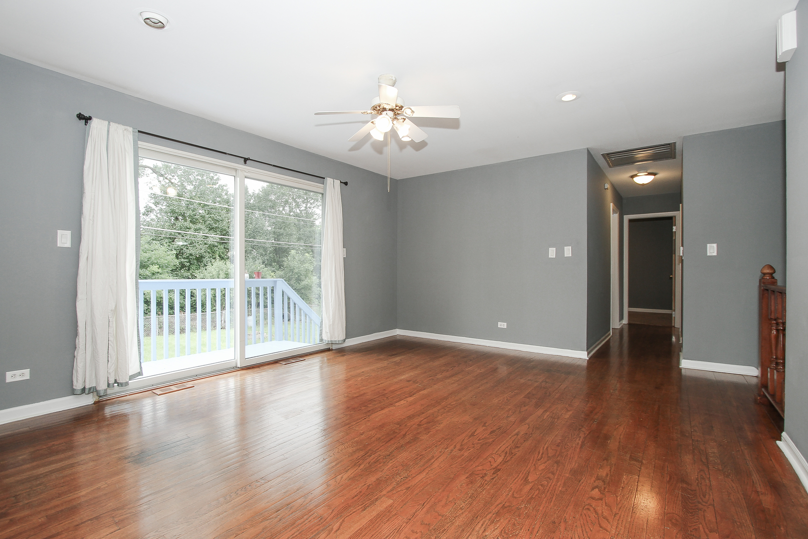 883 Hastings Lane
