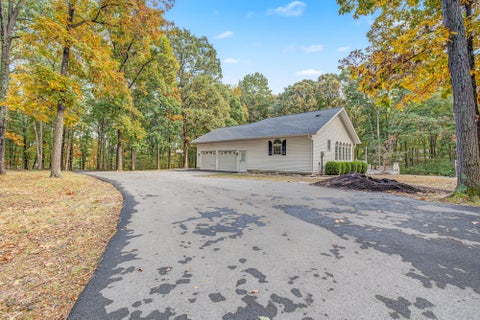 Tiny photo for 16555 N Mccauley Lane, Mt Vernon, IL 62864 (MLS # 12787051)
