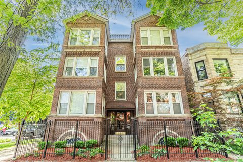 4700 N Campbell Avenue 2 Chicago IL 60625
