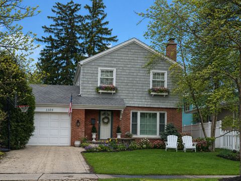 Photo of 1105 Elm Street, Winnetka, IL 60093 (MLS # 12631351)