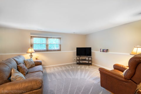 Tiny photo for 4819 W Glenbrook Trail, McHenry, IL 60050 (MLS # 12782672)