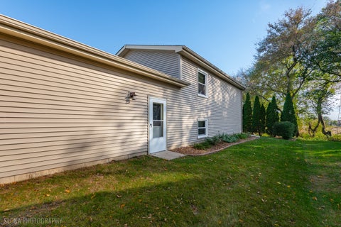 Tiny photo for 4819 W Glenbrook Trail, McHenry, IL 60050 (MLS # 12782672)