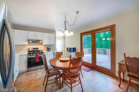 Tiny photo for 4819 W Glenbrook Trail, McHenry, IL 60050 (MLS # 12782672)