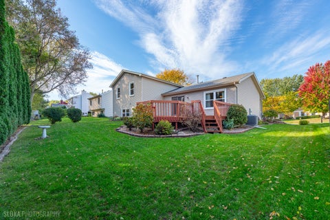 Tiny photo for 4819 W Glenbrook Trail, McHenry, IL 60050 (MLS # 12782672)
