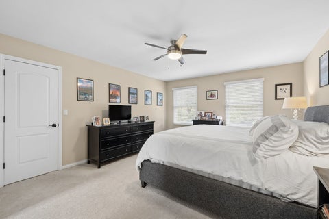 Tiny photo for 756 Pembridge Place, Sugar Grove, IL 60554 (MLS # 12722350)