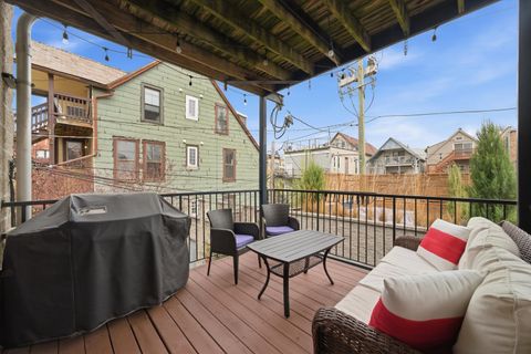 Tiny photo for 3353 N Seminary Avenue #2, Chicago, IL 60657 (MLS # 12600091)