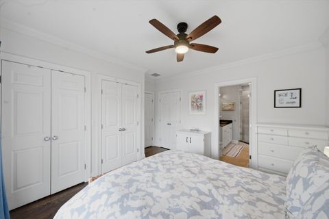 Tiny photo for 3353 N Seminary Avenue #2, Chicago, IL 60657 (MLS # 12600091)