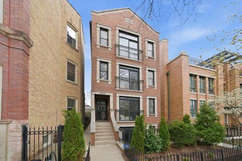 Tiny photo for 3353 N Seminary Avenue #2, Chicago, IL 60657 (MLS # 12600091)