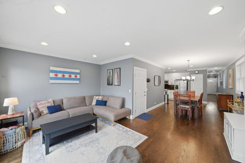 Tiny photo for 3353 N Seminary Avenue #2, Chicago, IL 60657 (MLS # 12600091)