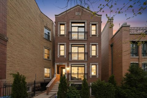 Tiny photo for 3353 N Seminary Avenue #2, Chicago, IL 60657 (MLS # 12600091)