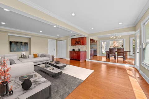 Tiny photo for 2925 Parkside Drive, Highland Park, IL 60035 (MLS # 12674114)