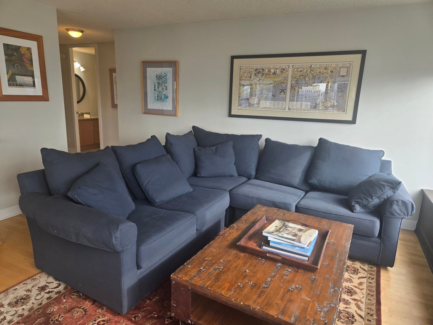 30 E Huron Street 4702