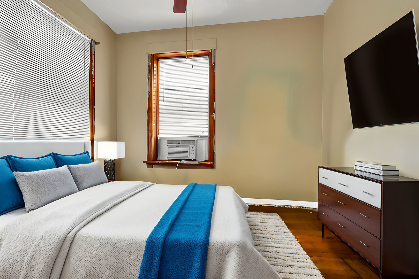 1183 S Scoville Avenue