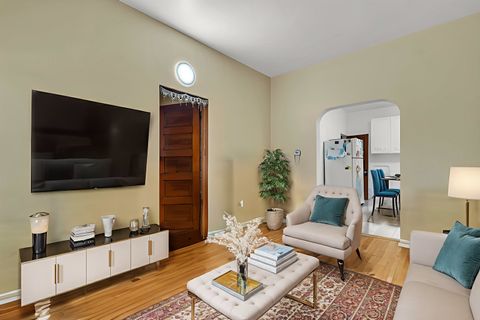 Tiny photo for 1183 S Scoville Avenue, Oak Park, IL 60304 (MLS # 12482550)