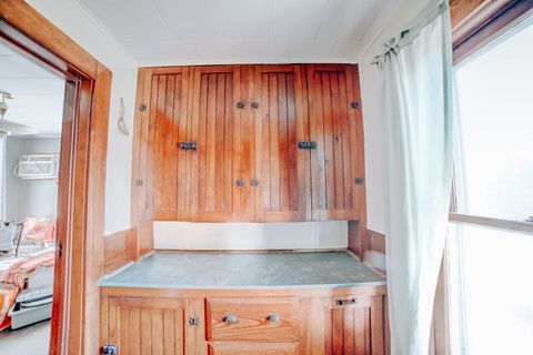 Tiny photo for 204 N Chicago Street, Milford, IL 60953 (MLS # 12517374)