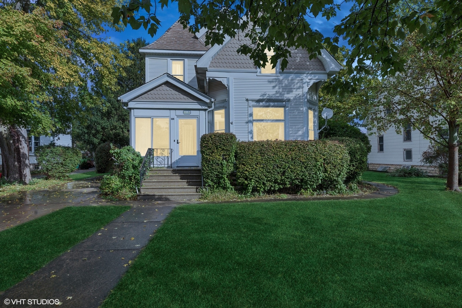 309 E Corning Avenue
