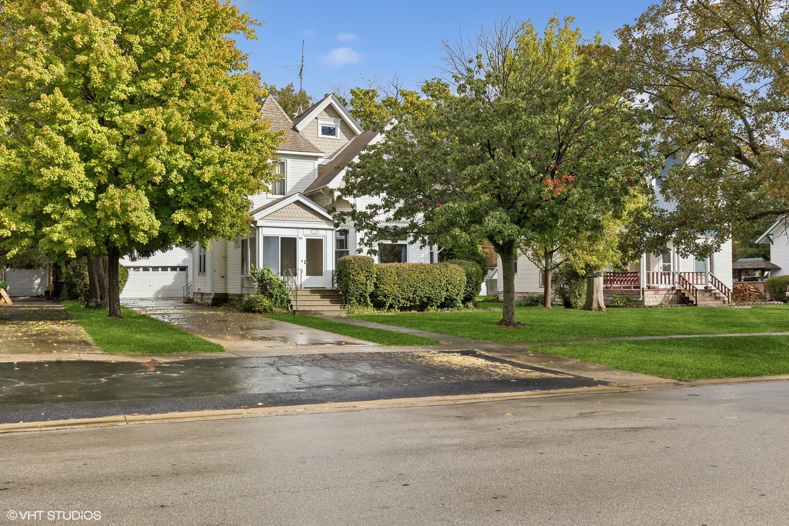 309 E Corning Avenue