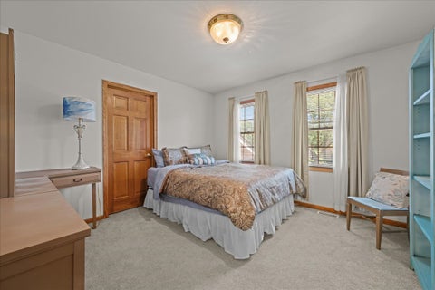 Tiny photo for 833 Pottawatomie Trail, Batavia, IL 60510 (MLS # 12731531)