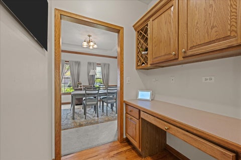Tiny photo for 833 Pottawatomie Trail, Batavia, IL 60510 (MLS # 12731531)