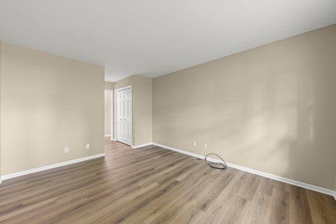 Tiny photo for 7 Douglas Drive, Sugar Grove, IL 60554 (MLS # 12719826)