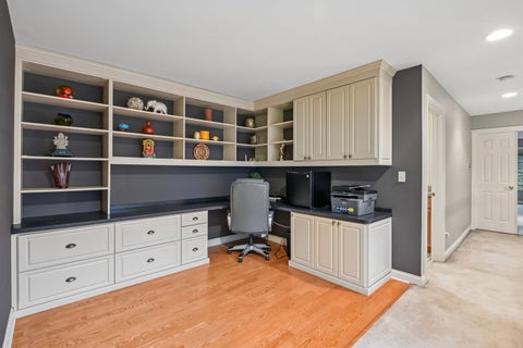 Tiny photo for 343 Arbor Glen Boulevard, Schaumburg, IL 60195 (MLS # 12768696)