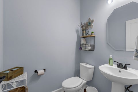 Tiny photo for 3109 Drury Lane, Carpentersville, IL 60110 (MLS # 12704605)