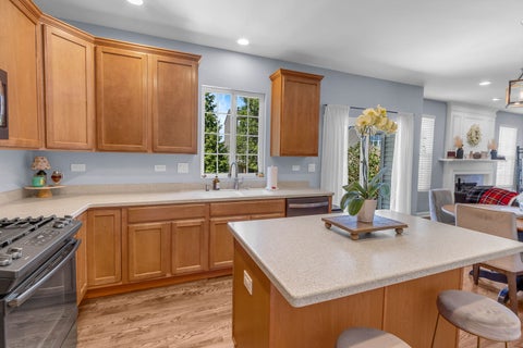 Tiny photo for 3109 Drury Lane, Carpentersville, IL 60110 (MLS # 12704605)