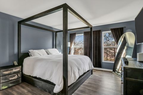 Tiny photo for 1042 Sanderling Court, Antioch, IL 60002 (MLS # 12560048)