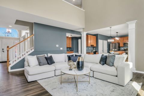 Tiny photo for 1042 Sanderling Court, Antioch, IL 60002 (MLS # 12560048)