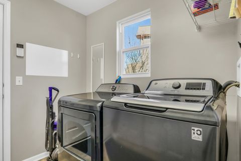 Tiny photo for 1042 Sanderling Court, Antioch, IL 60002 (MLS # 12560048)