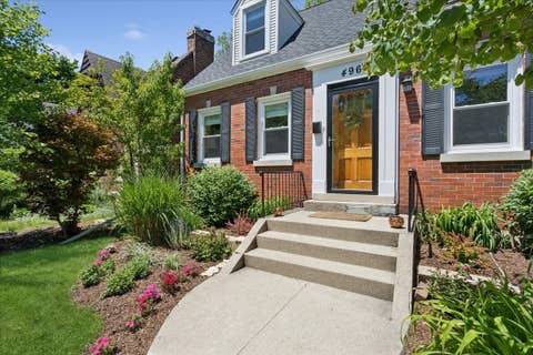 Tiny photo for 496 Longcommon Road, Riverside, IL 60546 (MLS # 12662120)