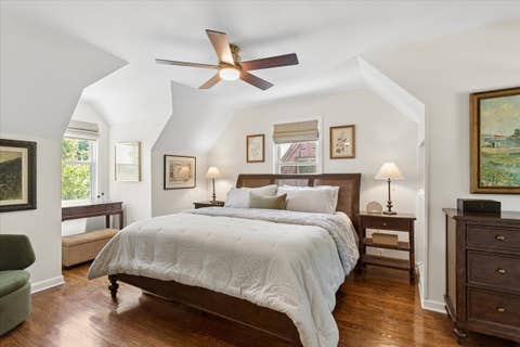 Tiny photo for 496 Longcommon Road, Riverside, IL 60546 (MLS # 12662120)