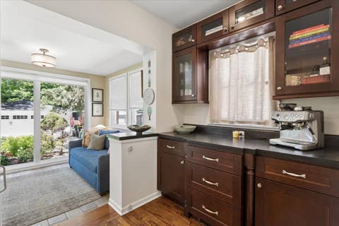 Tiny photo for 496 Longcommon Road, Riverside, IL 60546 (MLS # 12662120)