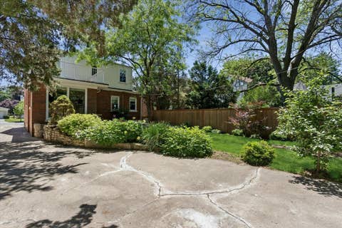 Tiny photo for 496 Longcommon Road, Riverside, IL 60546 (MLS # 12662120)