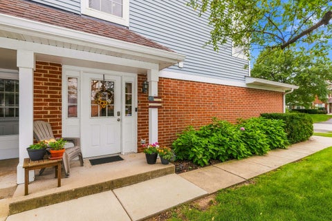 Tiny photo for 299 Ashbury Lane W #1526-2, Roselle, IL 60172 (MLS # 12739155)