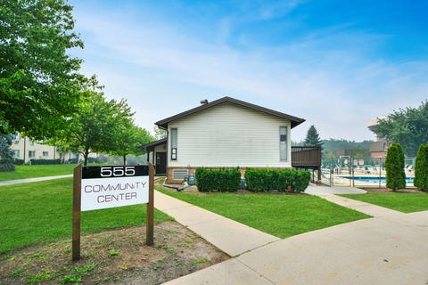 Tiny photo for 575 FAIRWAY VIEW Drive #3H, Wheeling, IL 60090 (MLS # 12707429)