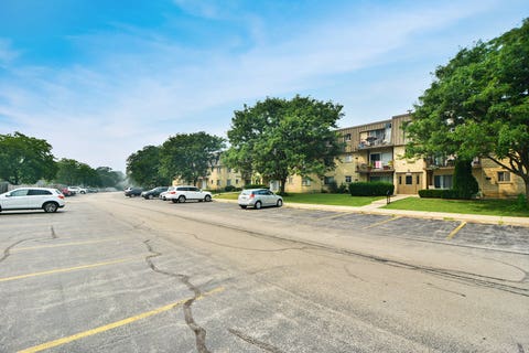 Tiny photo for 575 FAIRWAY VIEW Drive #3H, Wheeling, IL 60090 (MLS # 12707429)