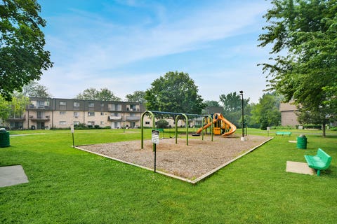 Tiny photo for 575 FAIRWAY VIEW Drive #3H, Wheeling, IL 60090 (MLS # 12707429)