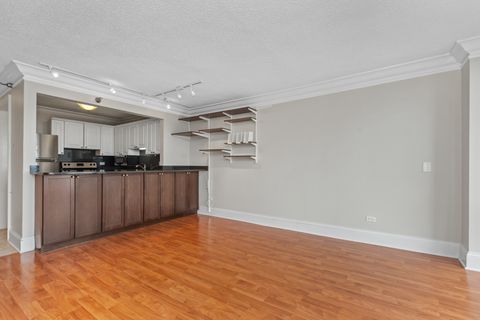 Tiny photo for 111 W MAPLE Street #2210, Chicago, IL 60610 (MLS # 12559716)