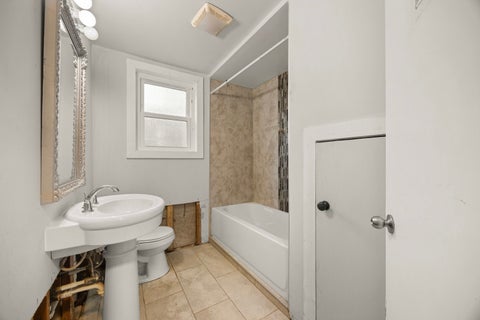 Tiny photo for 2919 Ezekiel Avenue, Zion, IL 60099 (MLS # 12715636)